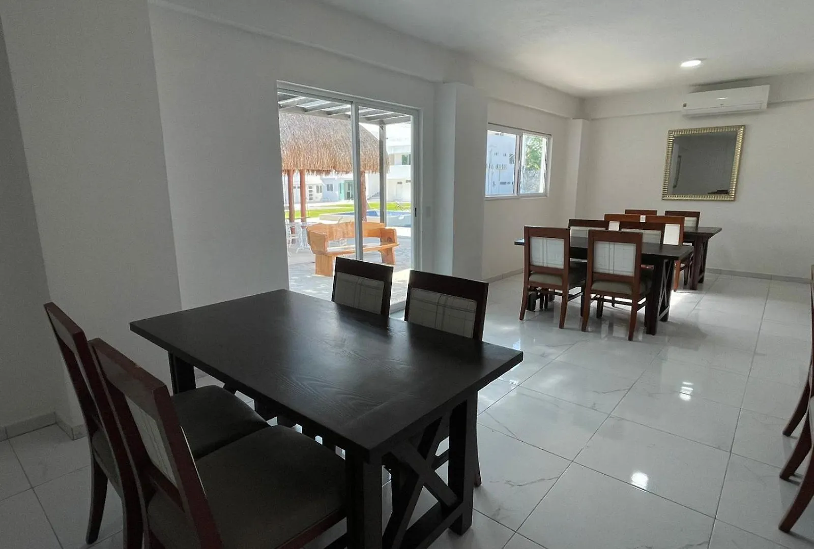 Guest House Stone Wall Residences Cancún Hotel