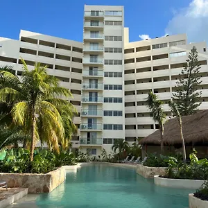 Calypso Cancún
