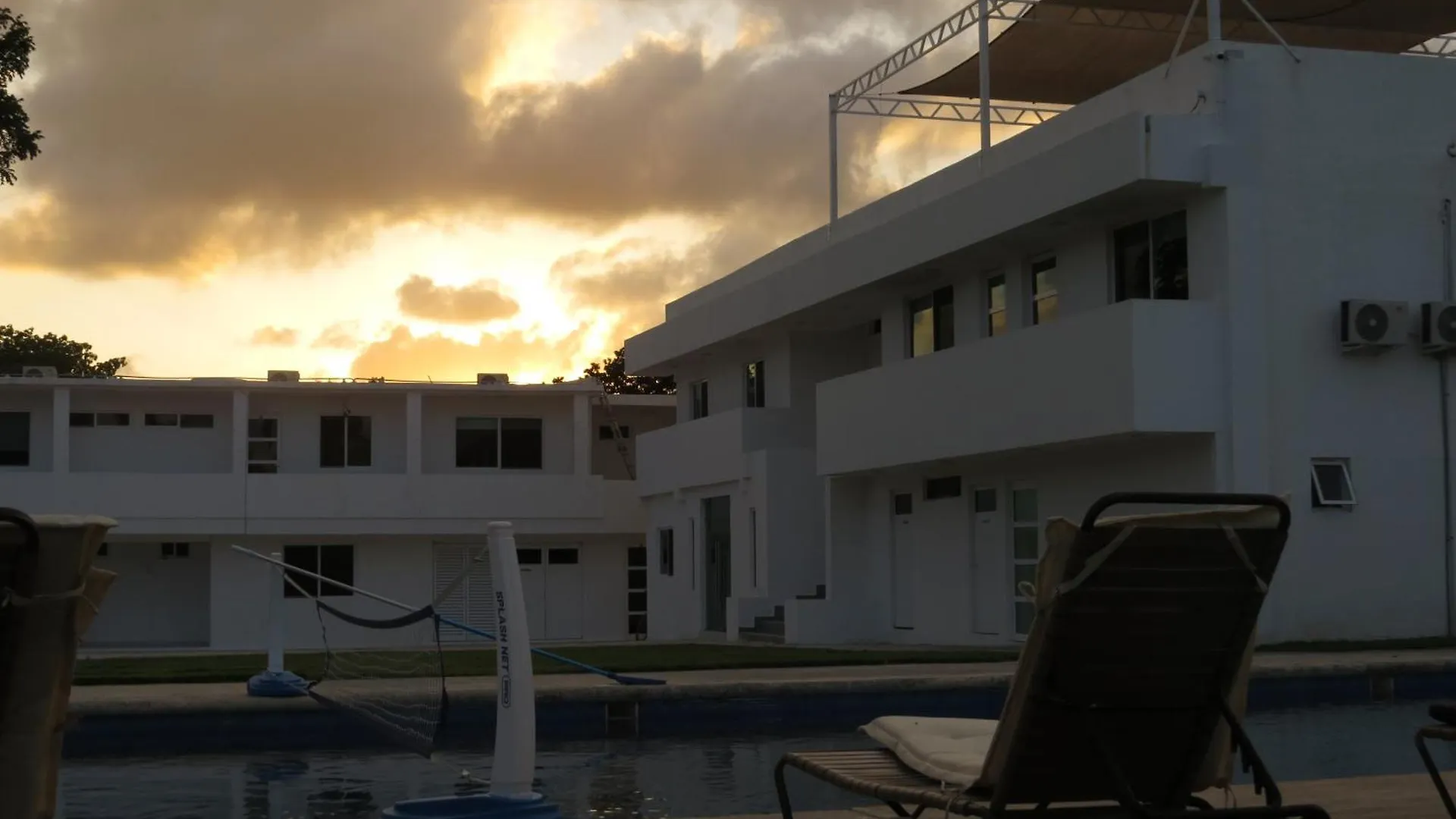 Guest House Stone Wall Residences Cancun 3*,  Mexico