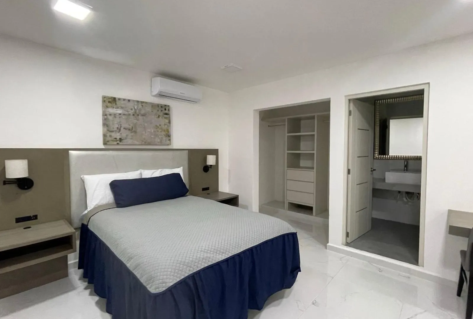 Guest House Stone Wall Residences Cancun 3*,