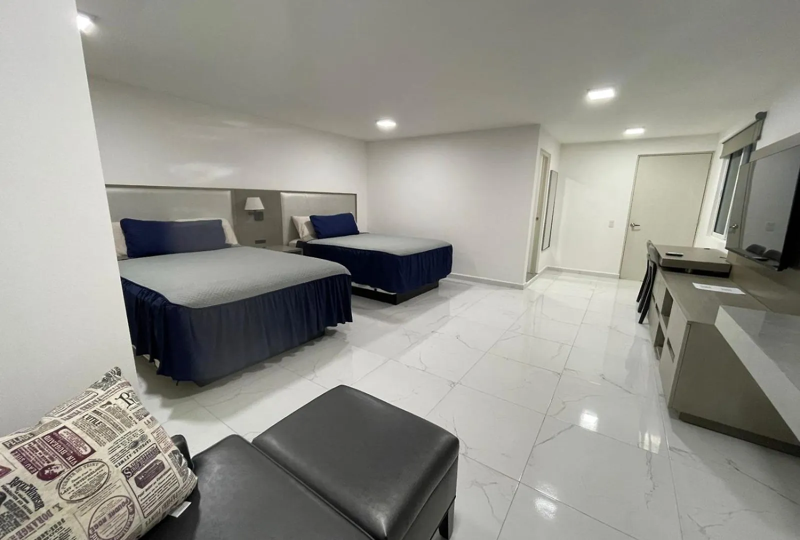 Guest House Stone Wall Residences Cancun Hotel
