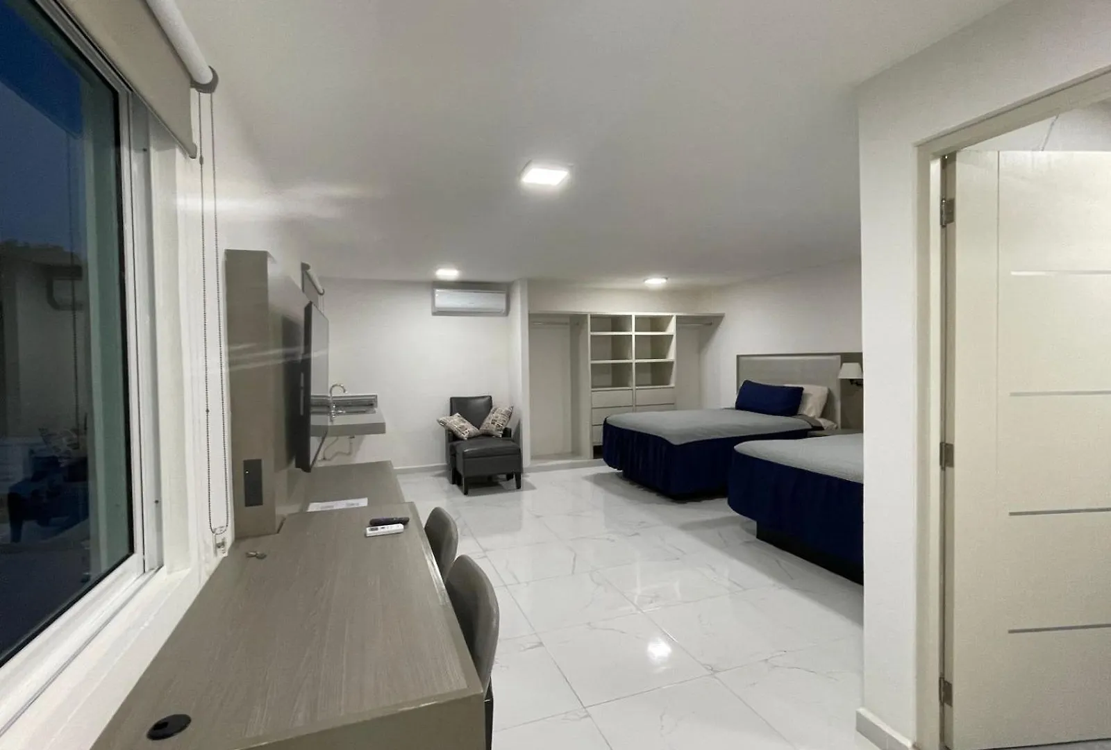 Hotel Guest House Stone Wall Residences Cancun