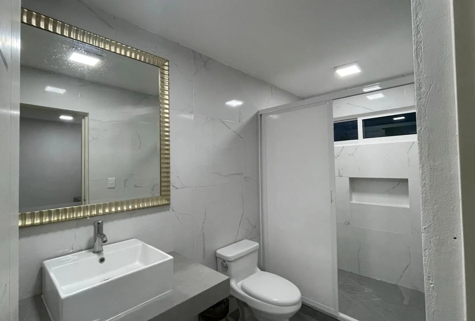 Guest House Stone Wall Residences Cancun Hotel